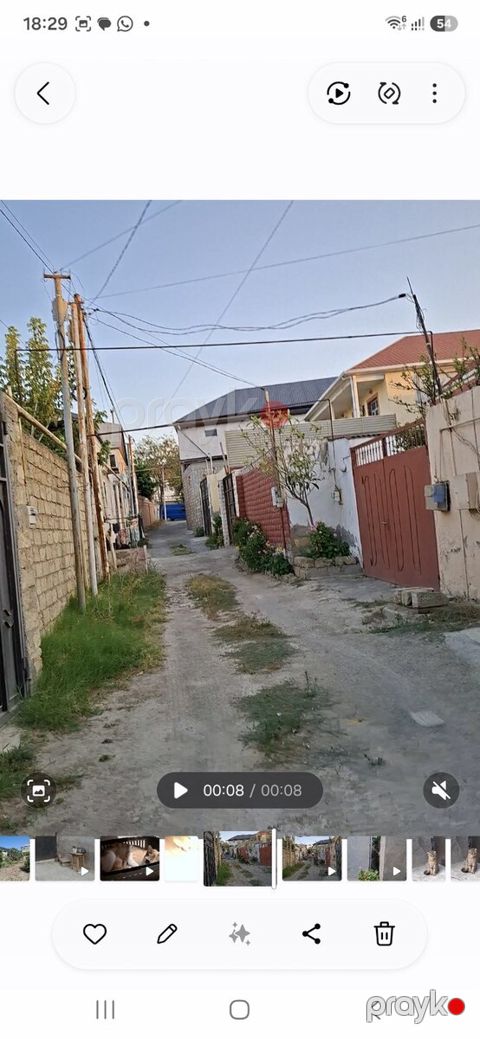 Həyət evi, Y. Ramana qəs