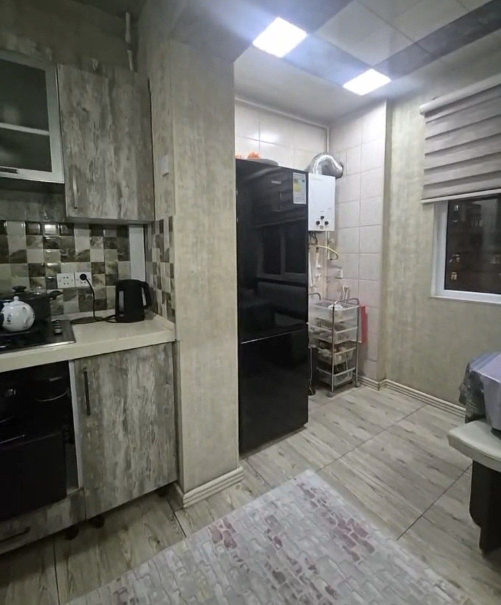 Satılır 4 otaqlı köhnə tikili 110 m² — Mənzil, Bakı (7)