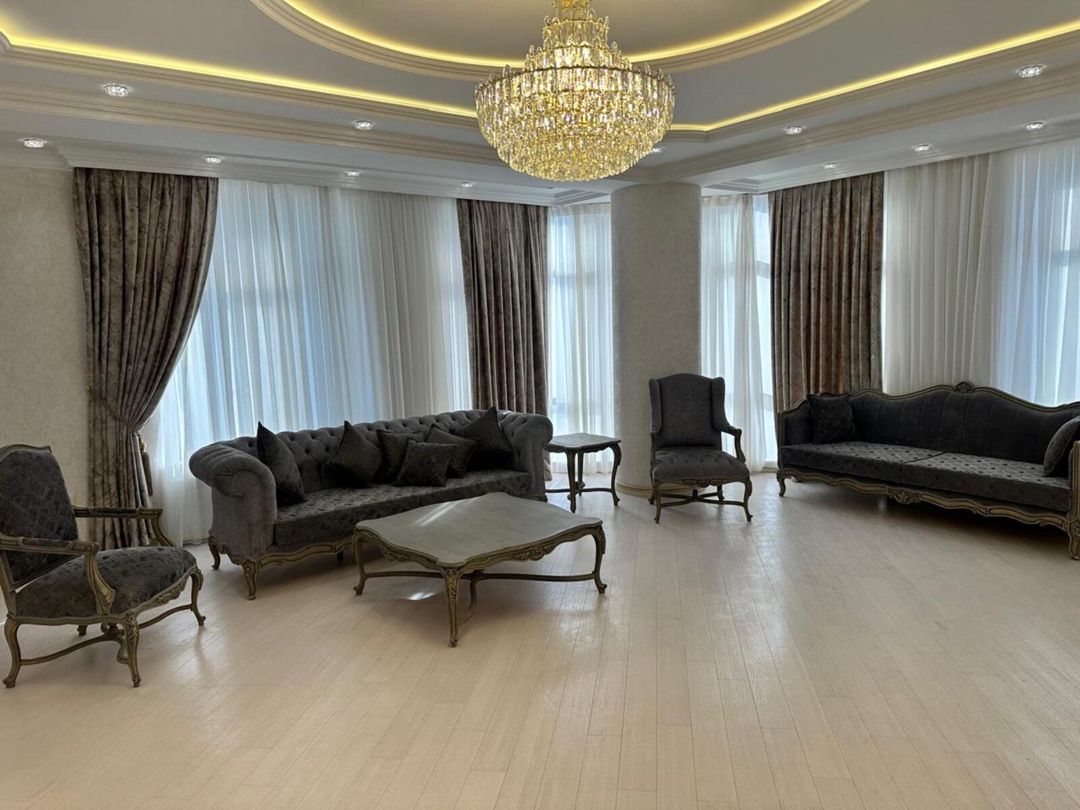 Satılır 3 otaqlı yeni tikili 134 m² — Mənzil, Bakı (2)