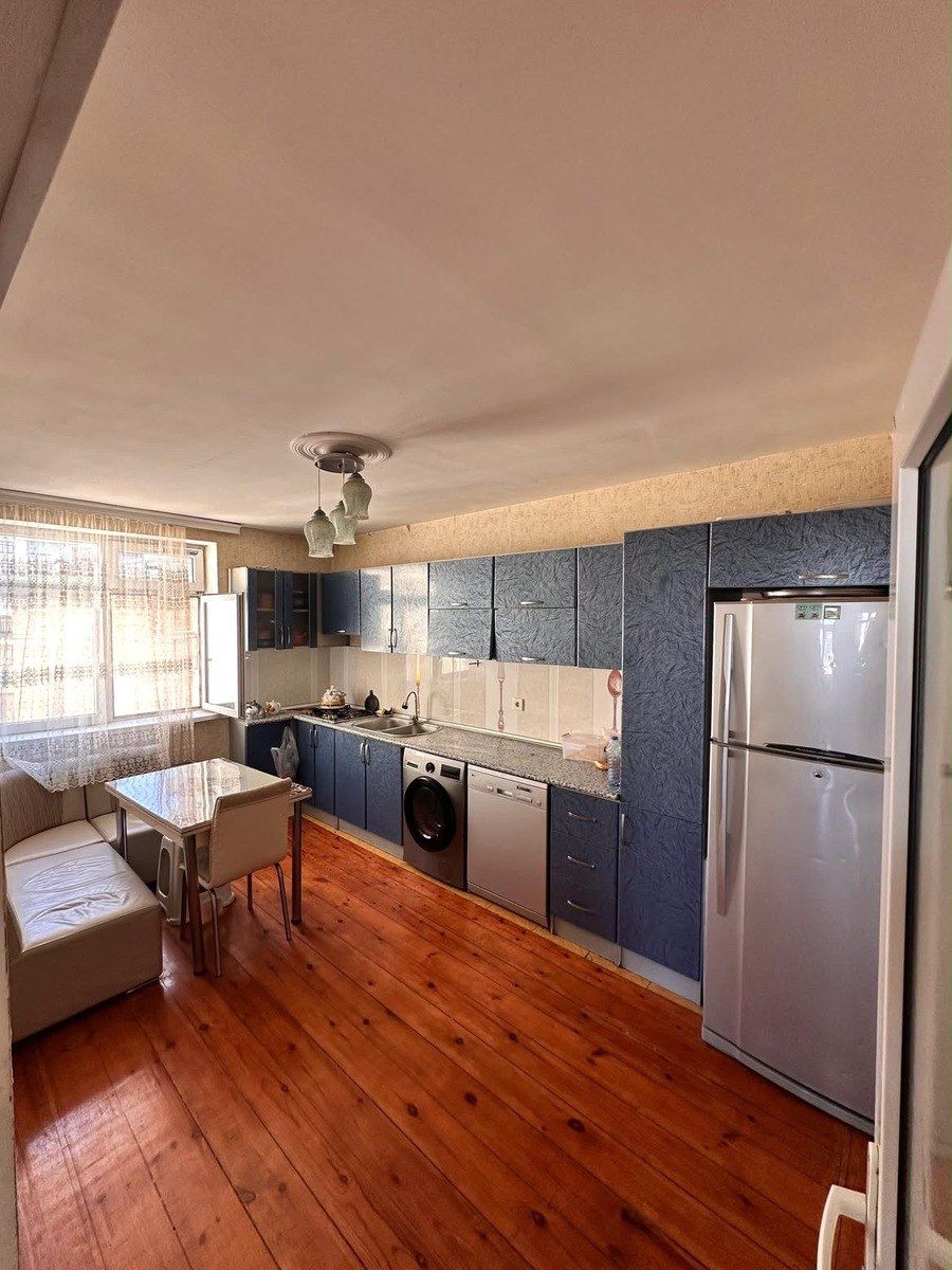 Satılır 4 otaqlı köhnə tikili 100 m² — Mənzil, Bakı (4)