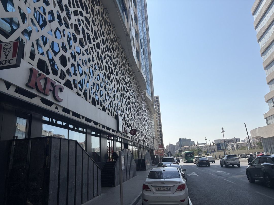 Satılır obyekt 463 m² — Əmlak, Bakı (3)