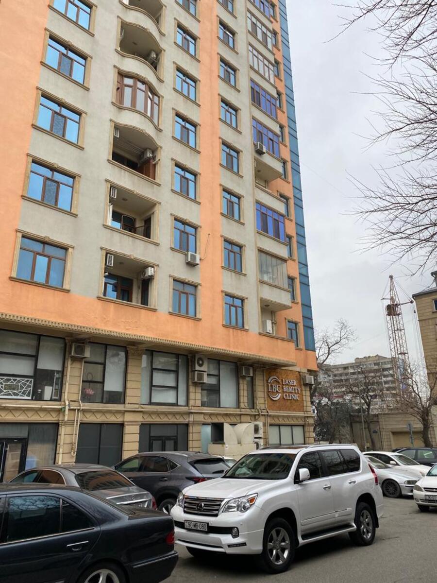 Satılır obyekt 196 m² — Əmlak, Bakı (5)