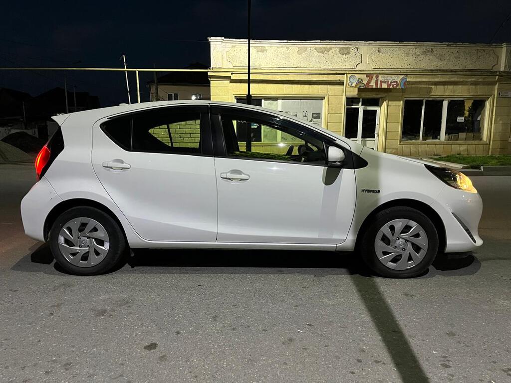 Toyota Aqua, 1.5 L, 0.87 kWh, 2019 il, 270 000 km — Avtomobillər, Xaçmaz (5)