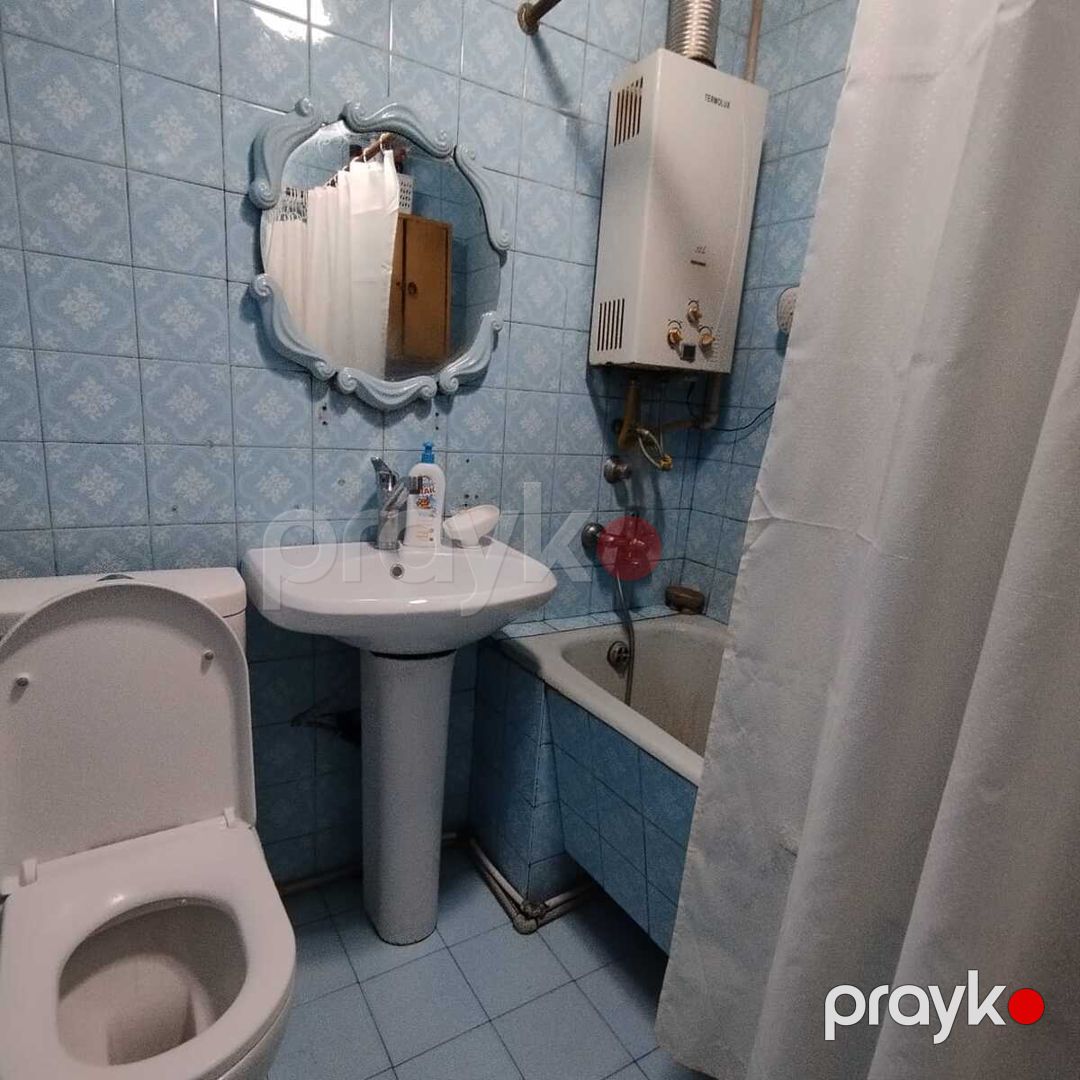Satılır 3 otaqlı köhnə tikili 65 m² — Mənzil, Bakı (8)