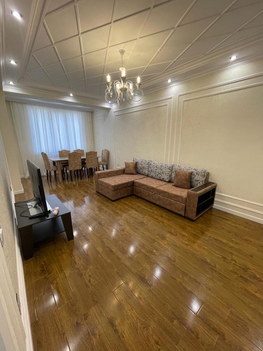 İcarəyə verilir 2 otaqlı yeni tikili 75 m² — Mənzil, Bakı (3)