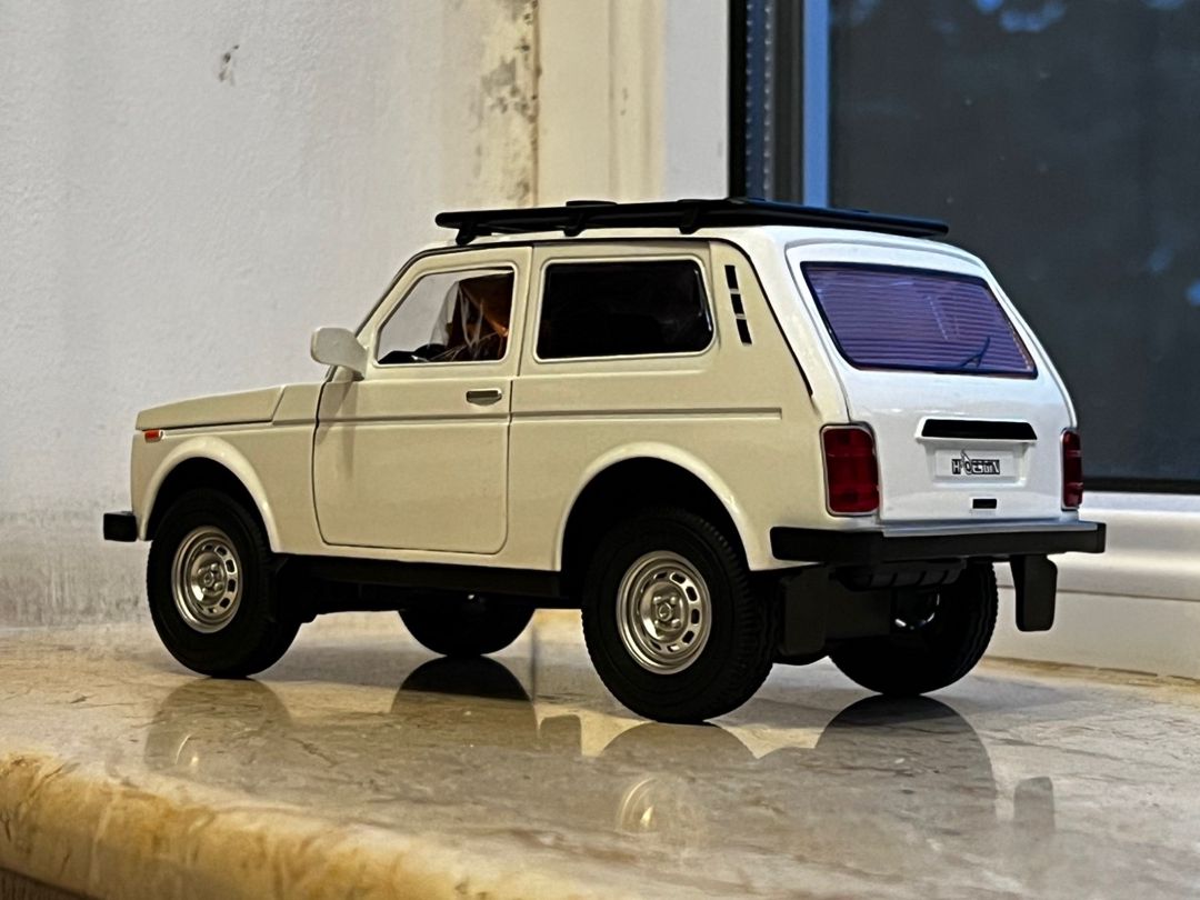 Lada (VAZ) Niva modeli — Kolleksiyalar, Bakı (2)