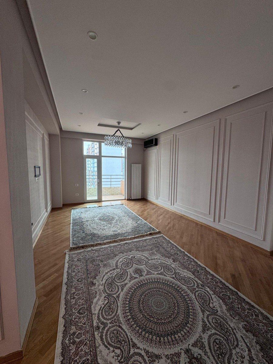 İcarəyə verilir 3 otaqlı yeni tikili 130 m² — Mənzil, Bakı (10)