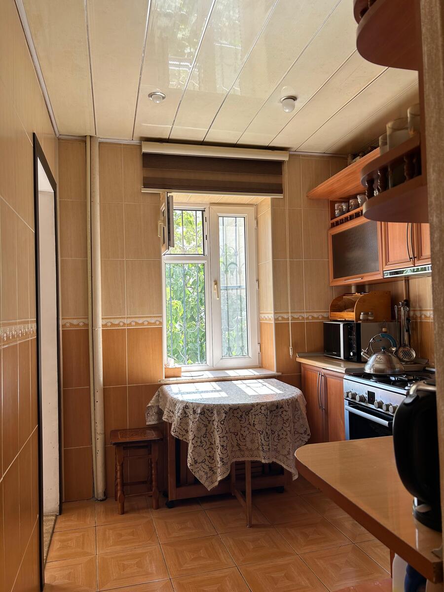 Satılır 4 otaqlı köhnə tikili 100 m² — Mənzil, Bakı (7)