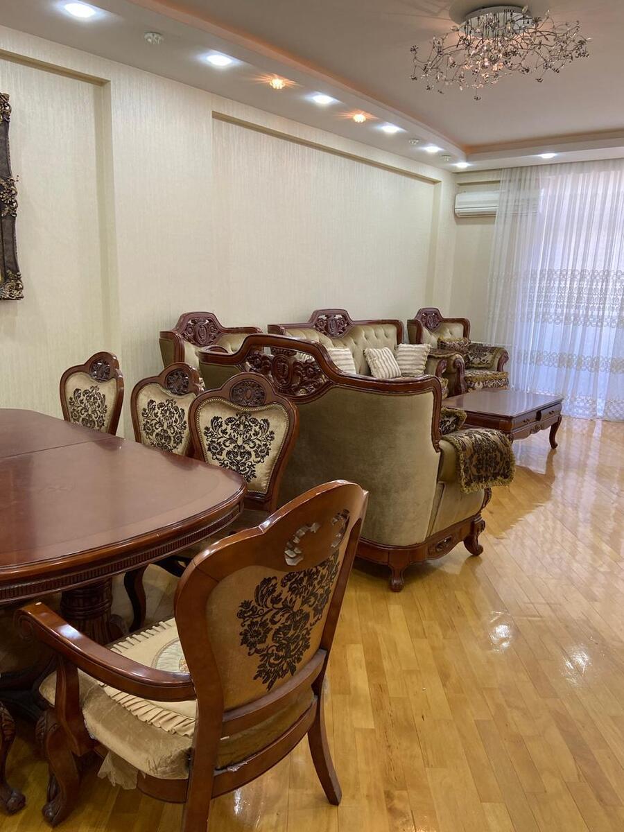 İcarəyə verilir 4 otaqlı yeni tikili 221 m² — Mənzil, Bakı (4)