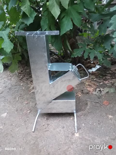 Metaldan hazırlanmış raket sobası / portativ odun sobası - Material — Bakı