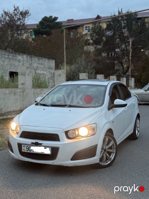 Chevrolet Aveo, 1.4 L, 2012 il, 277 000 km
