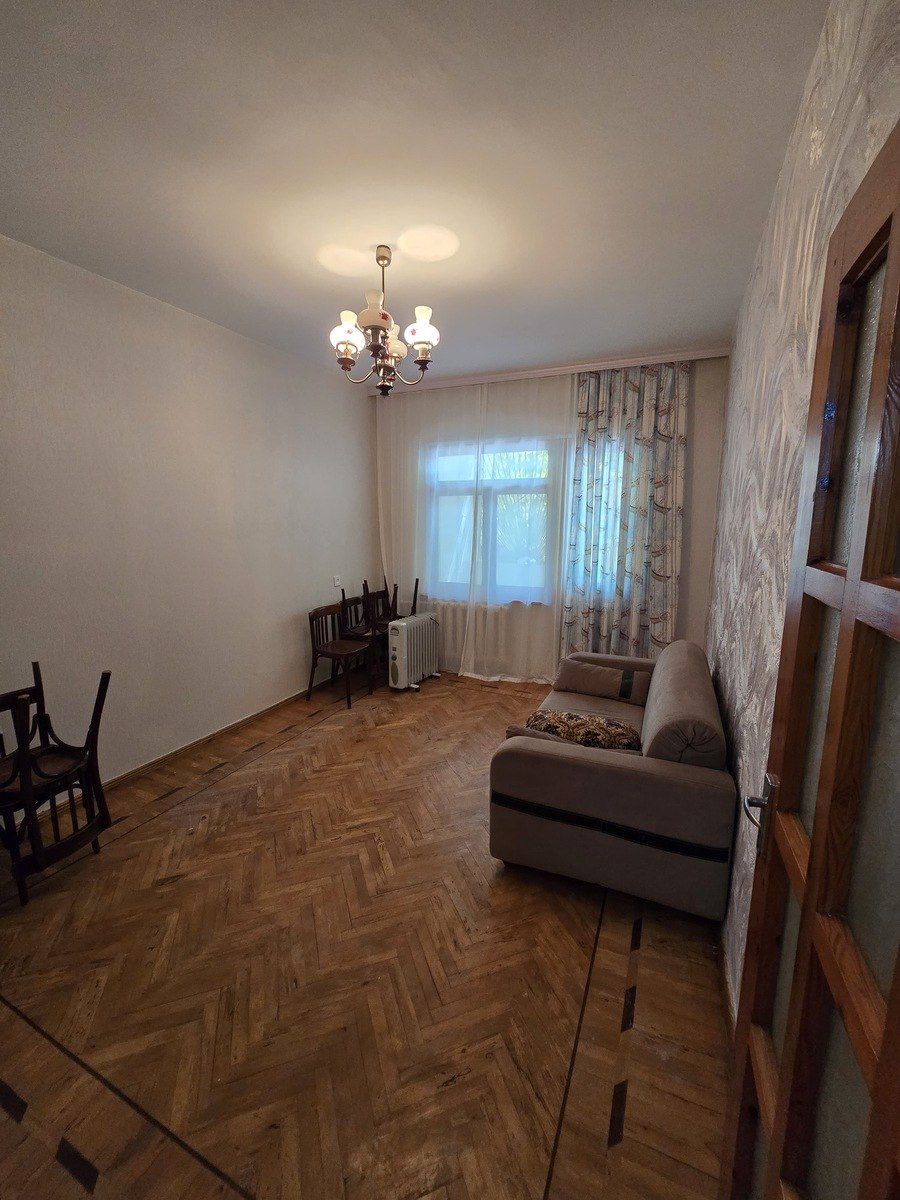 İcarəyə verilir 3 otaqlı köhnə tikili 75 m² — Mənzil, Bakı (2)