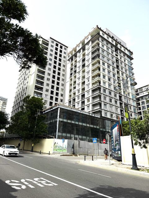 Satılır 4 otaqlı yeni tikili 145 m² — Bakı
