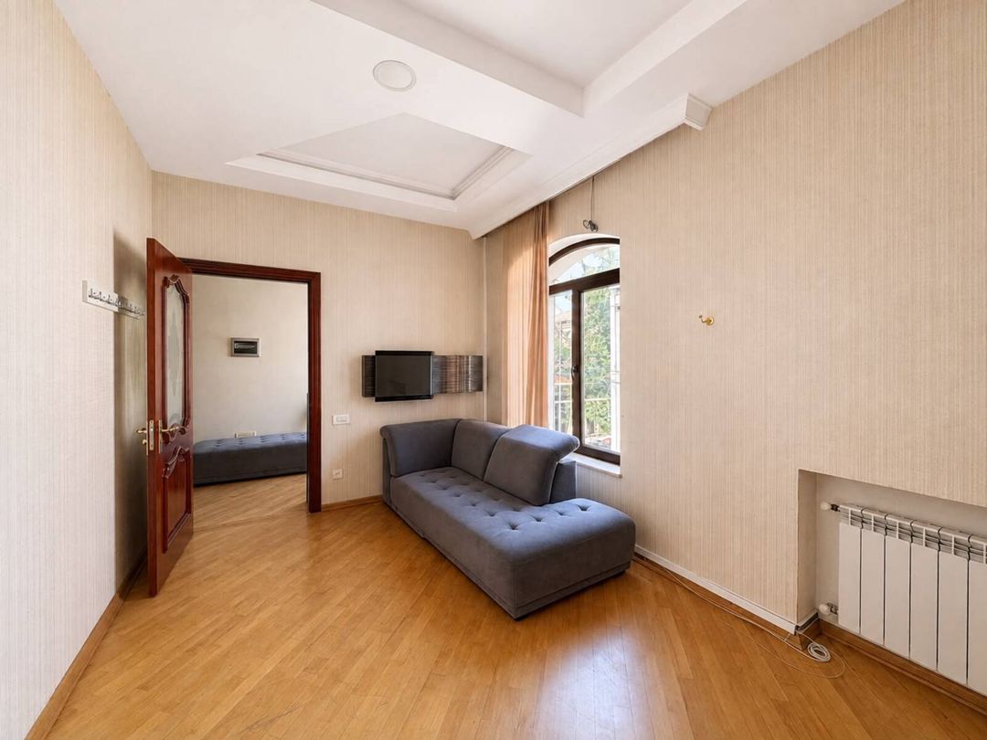 Satılır 6 otaqlı həyət evi/bağ evi 460 m² — Ev, villa, Bakı (7)
