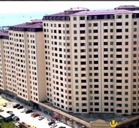 Satılır 4 otaqlı yeni tikili 140 m² — Bakı
