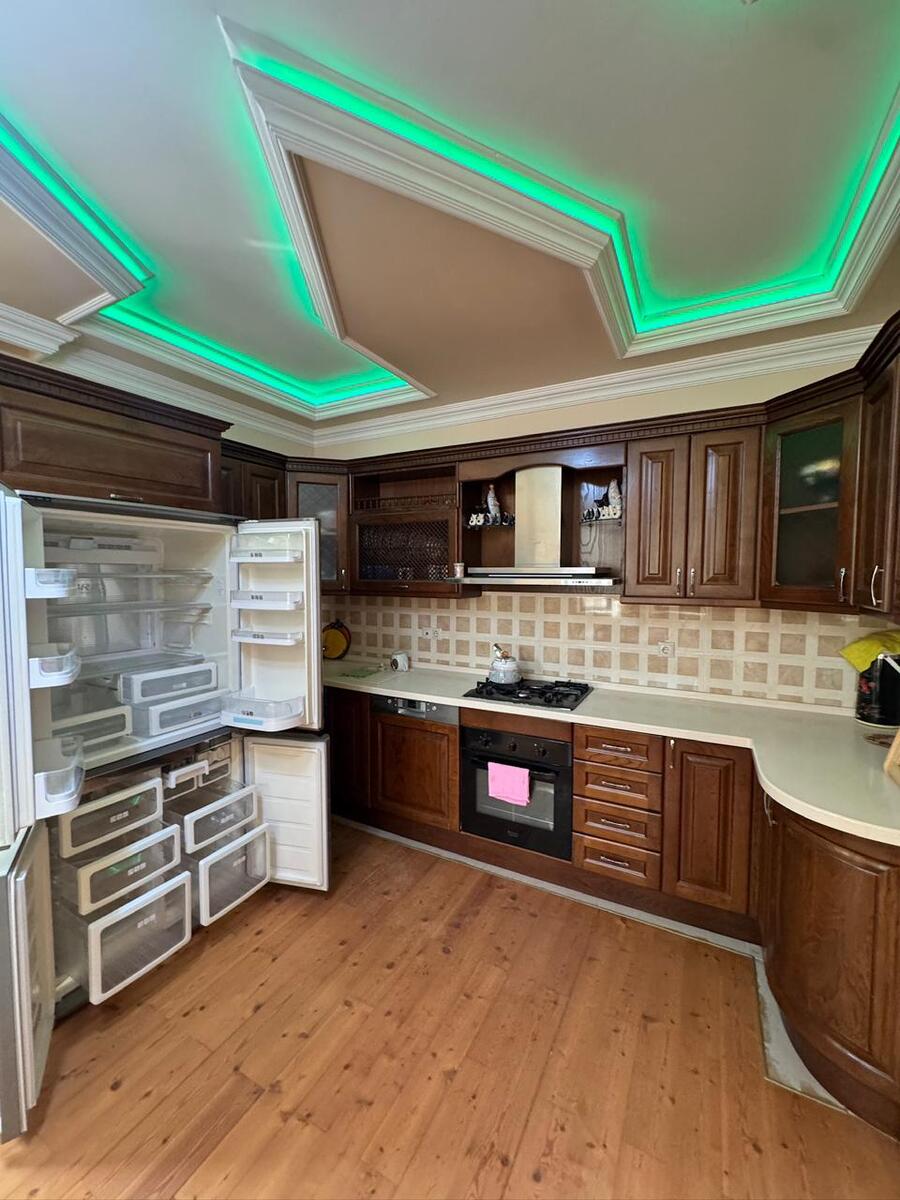 İcarəyə verilir 7 otaqlı həyət evi/bağ evi 350 m² — Ev, villa, Bakı (5)