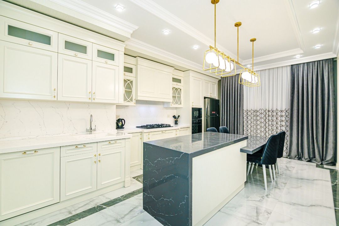 İcarəyə verilir 4 otaqlı yeni tikili 185 m² — Mənzil, Bakı (6)