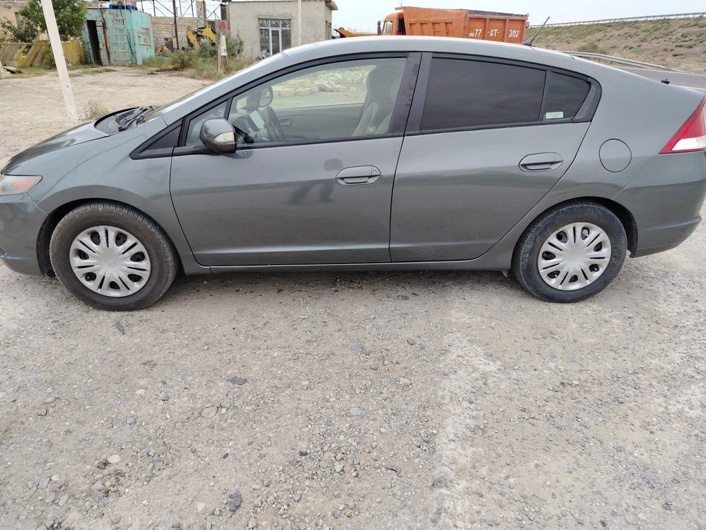 Honda Insight, 1.3 L, 0.58 kWh, 2010 il, 291 000 km — Avtomobillər, Sumqayıt (5)