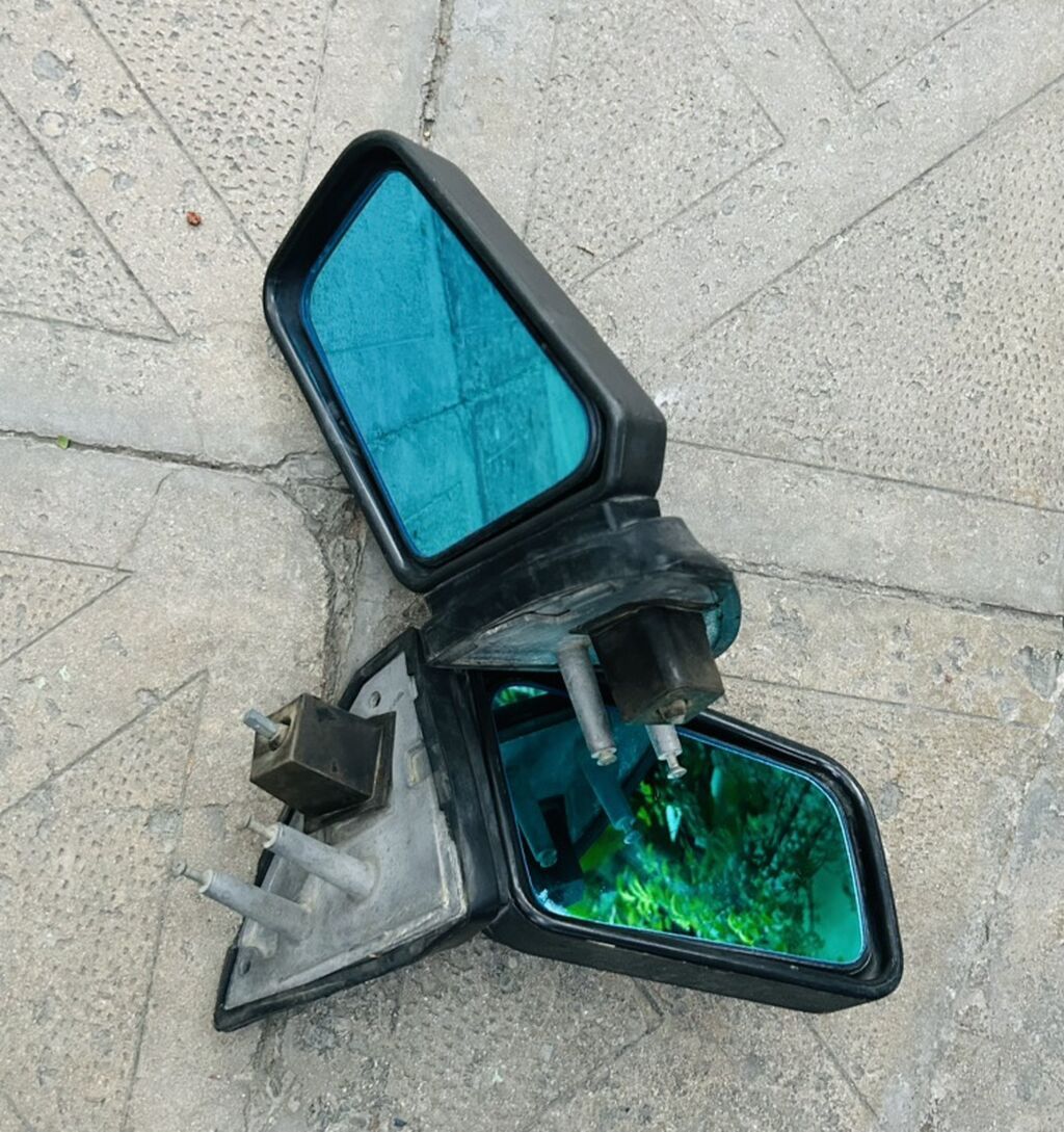Vaz 21014-21015 modelləri üçün yan güzgülər Təsvir: - Korpus: qara — Ehtiyat hissələri, Bakı (2)