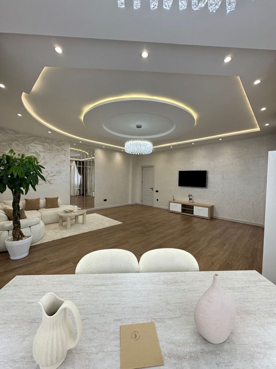 Satılır 2 otaqlı yeni tikili 135 m² — Mənzil, Bakı (2)