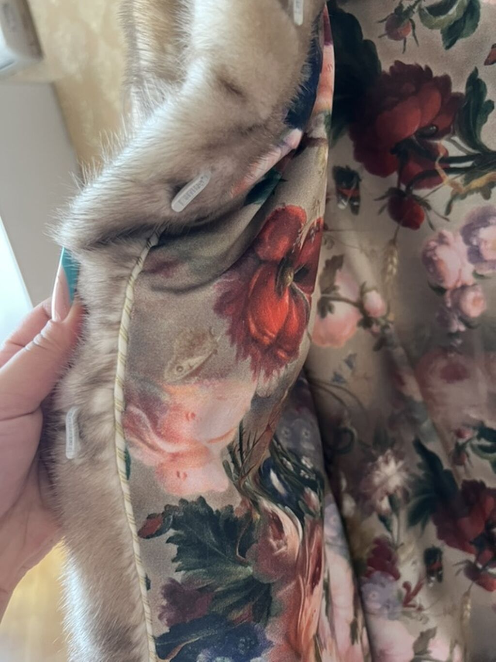 Brend: Karolina Valliant Model: qısa xəz palto (mink) — Şəxsi əşyalar, Bakı (5)
