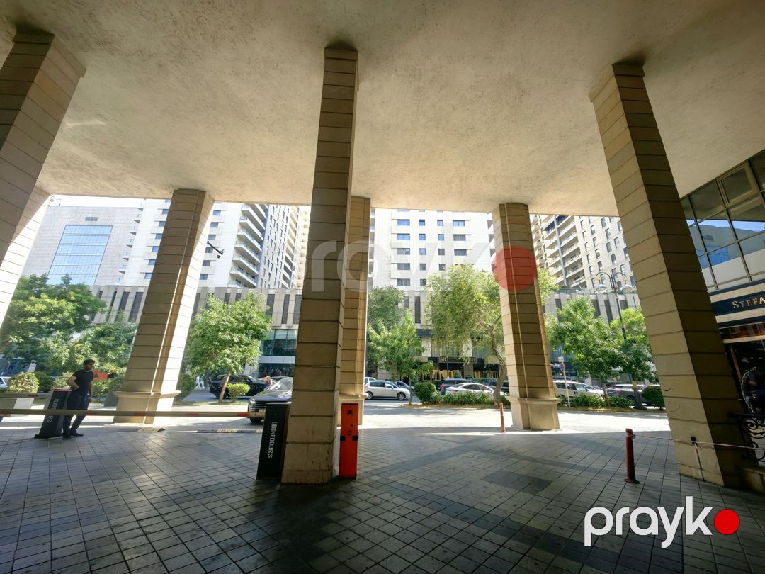 Satılır 4 otaqlı yeni tikili 215 m² — Mənzil, Bakı (2)