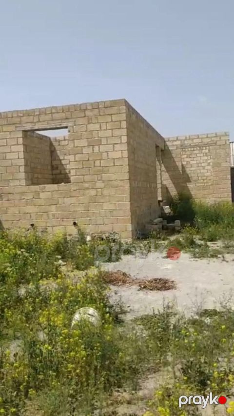 Satılır 3 otaqlı həyət evi/bağ evi 500 m²
