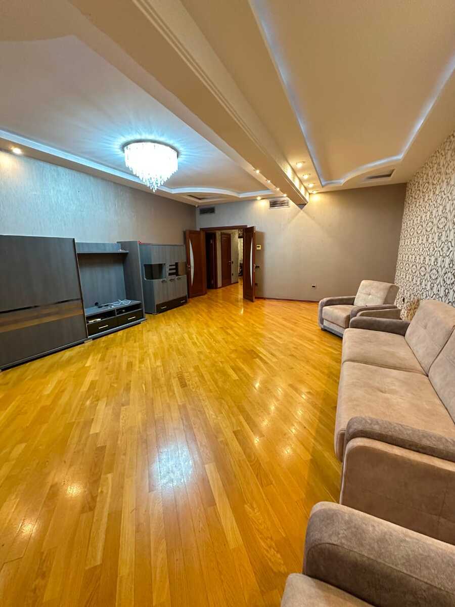 Satılır 3 otaqlı yeni tikili 130 m² — Mənzil, Bakı (6)