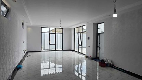 Satılır 4 otaqlı həyət evi/bağ evi 135 m² — Bakı