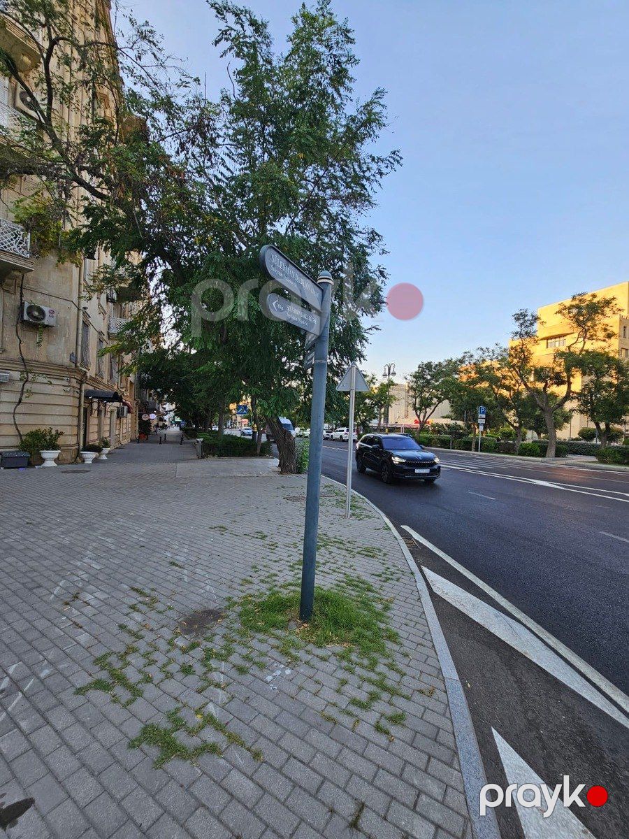 Satılır 4 otaqlı köhnə tikili 90 m² — Mənzil, Bakı (7)