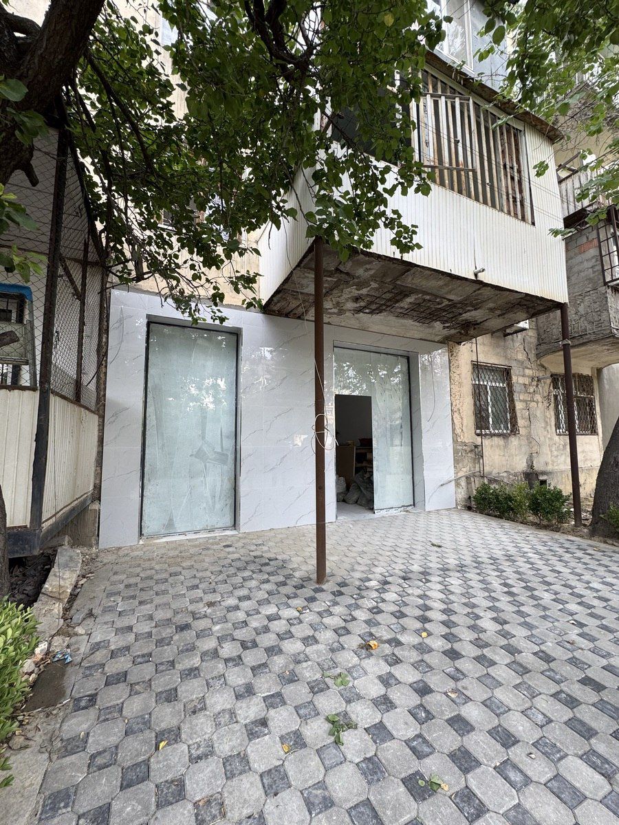 Satılır obyekt 70 m² — Əmlak, Bakı