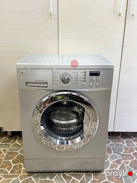 Paltaryuyan LG 5 kq 220 azn Yaxşı işlək vəziyyətdədi, heç bir