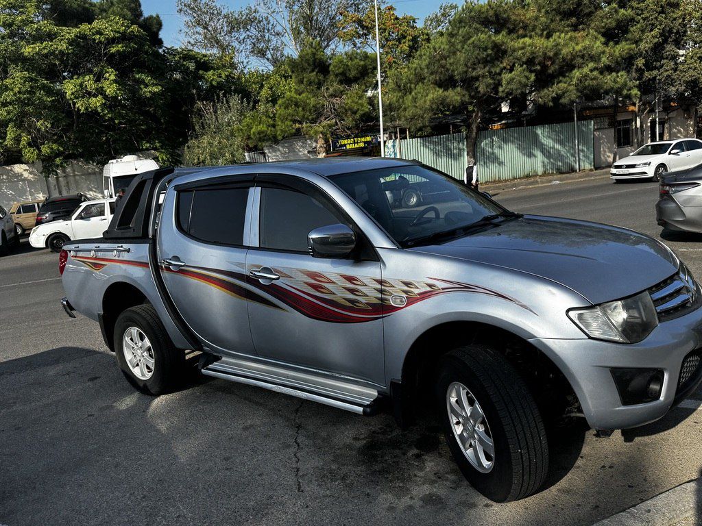 Mitsubishi L200, 2.5 L, 2012 il, 188 000 km — Avtomobillər, Bakı (12)