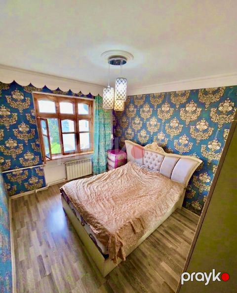 Satılır 3 otaqlı köhnə tikili 85 m²