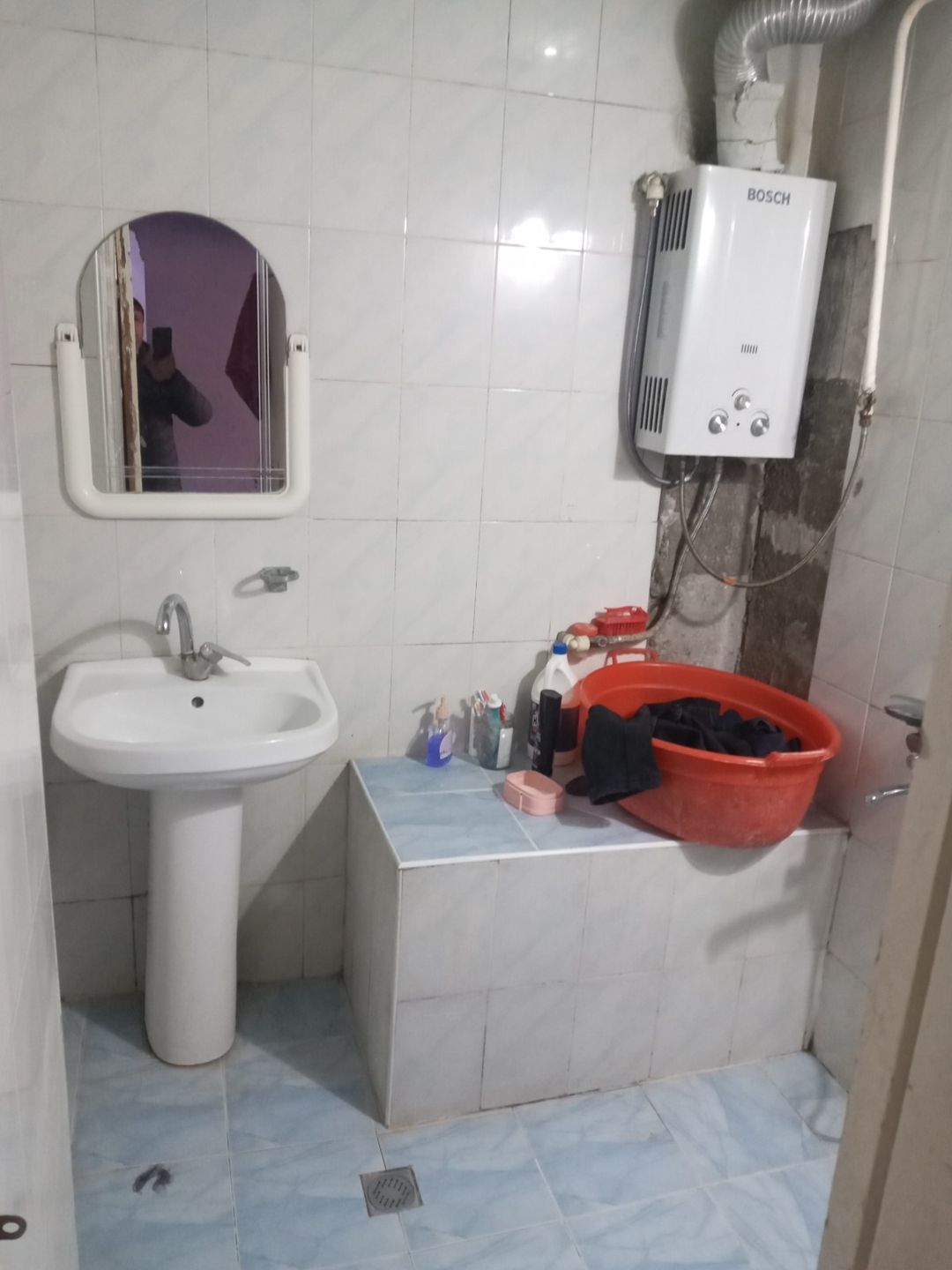Satılır 2 otaqlı köhnə tikili 62 m² — Mənzil, Bakı (2)