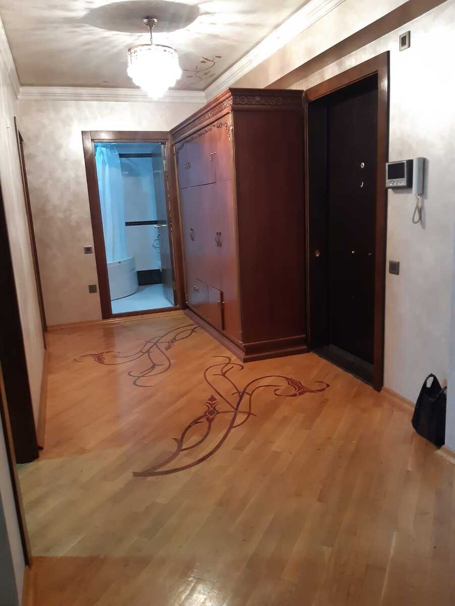 Satılır 2 otaqlı yeni tikili 75 m² — Mənzil, Bakı (7)