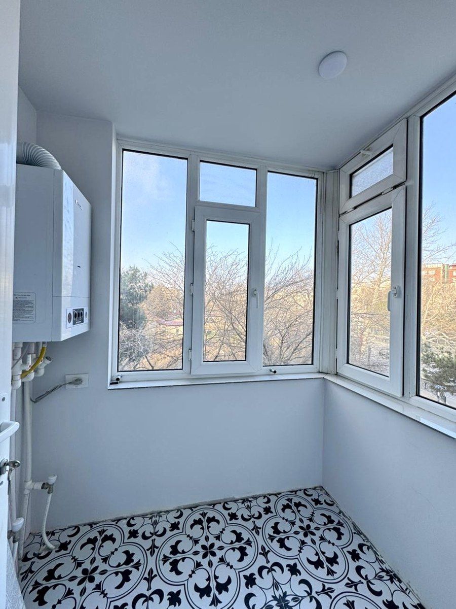 Satılır 2 otaqlı köhnə tikili 45 m² — Mənzil, Bakı (10)