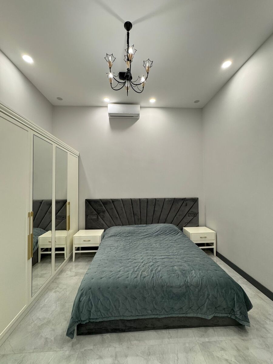 Satılır 4 otaqlı həyət evi/bağ evi 400 m² — Ev, villa, Bakı (9)