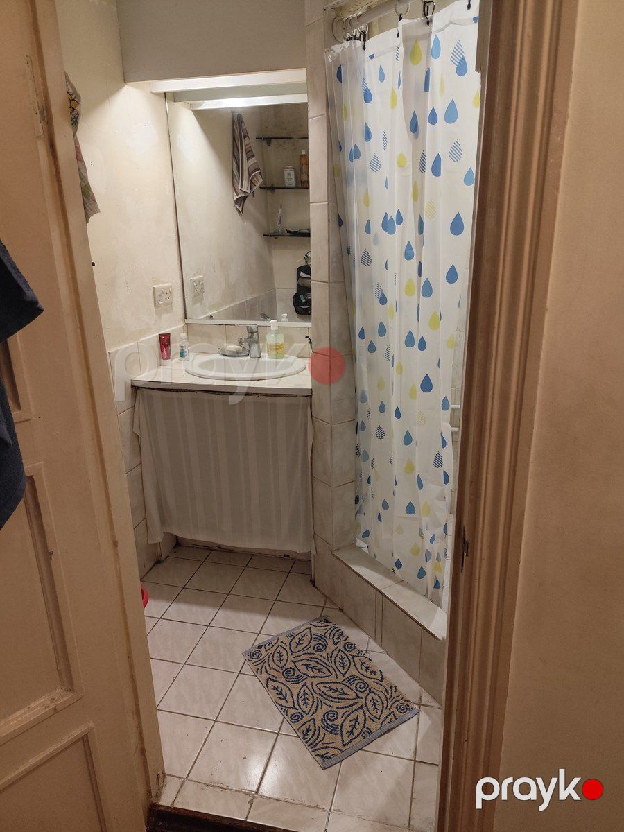 Satılır 5 otaqlı köhnə tikili 108 m² — Mənzil, Bakı (12)