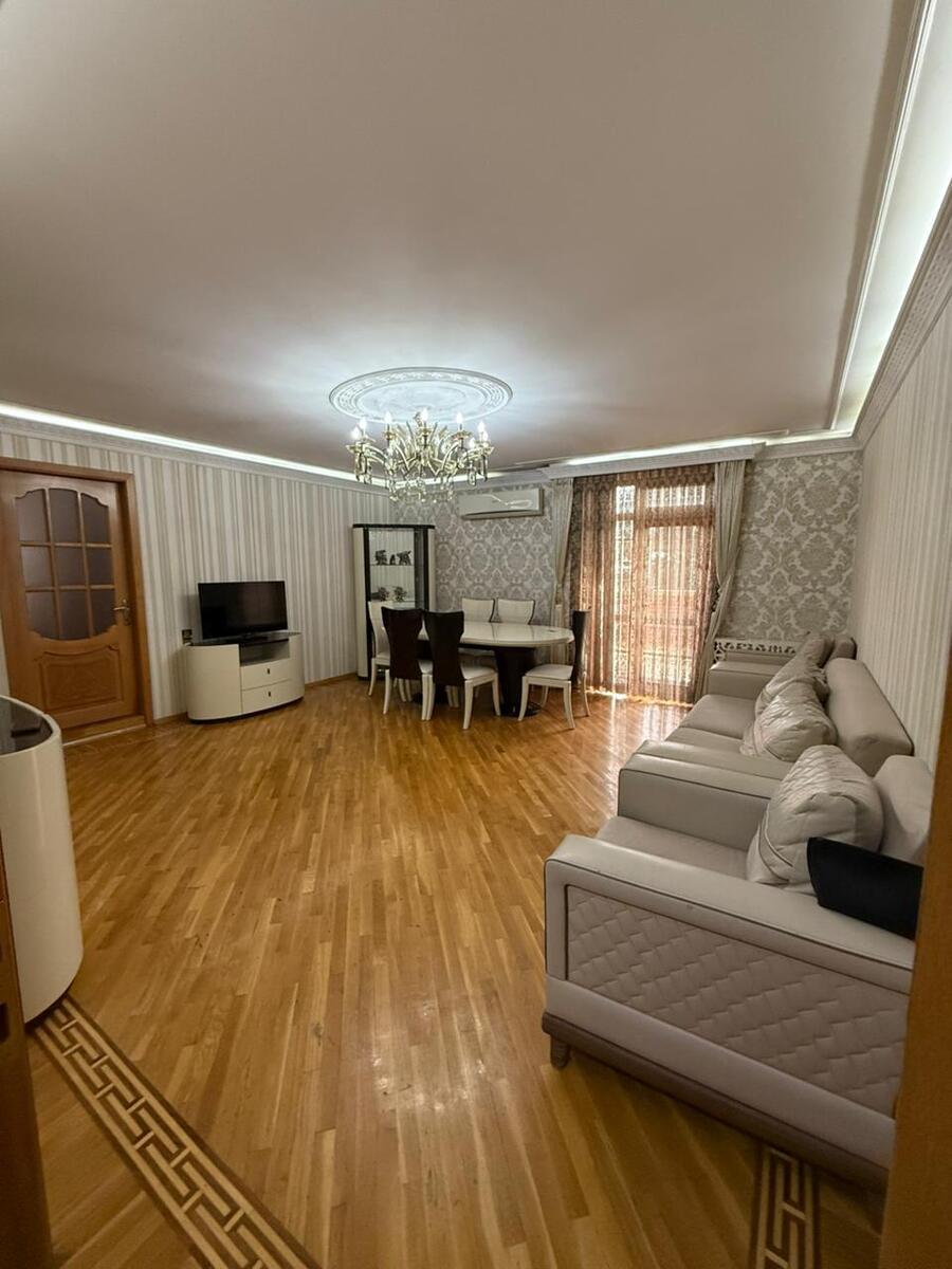 İcarəyə verilir 3 otaqlı köhnə tikili 90 m² — Mənzil, Bakı (2)