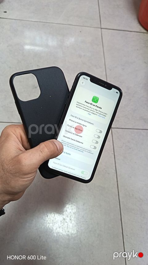 Apple iPhone 11 Black 64GB/4GB