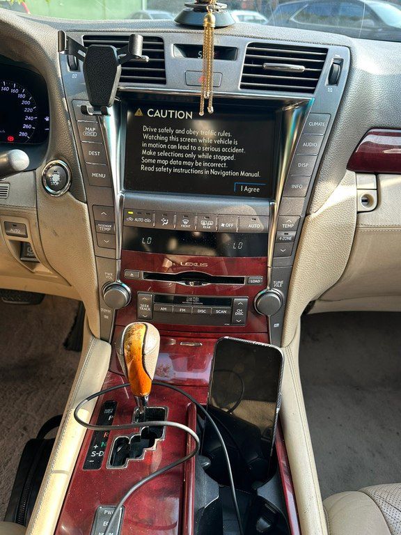 Lexus LS 460, 4.6 L, 2007 il, 273 000 km — Avtomobillər, Bakı (8)
