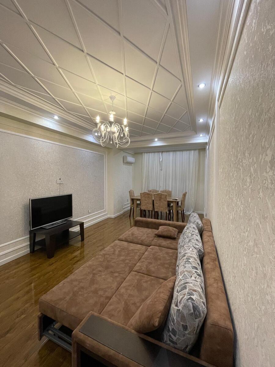 İcarəyə verilir 2 otaqlı yeni tikili 75 m² — Mənzil, Bakı (6)