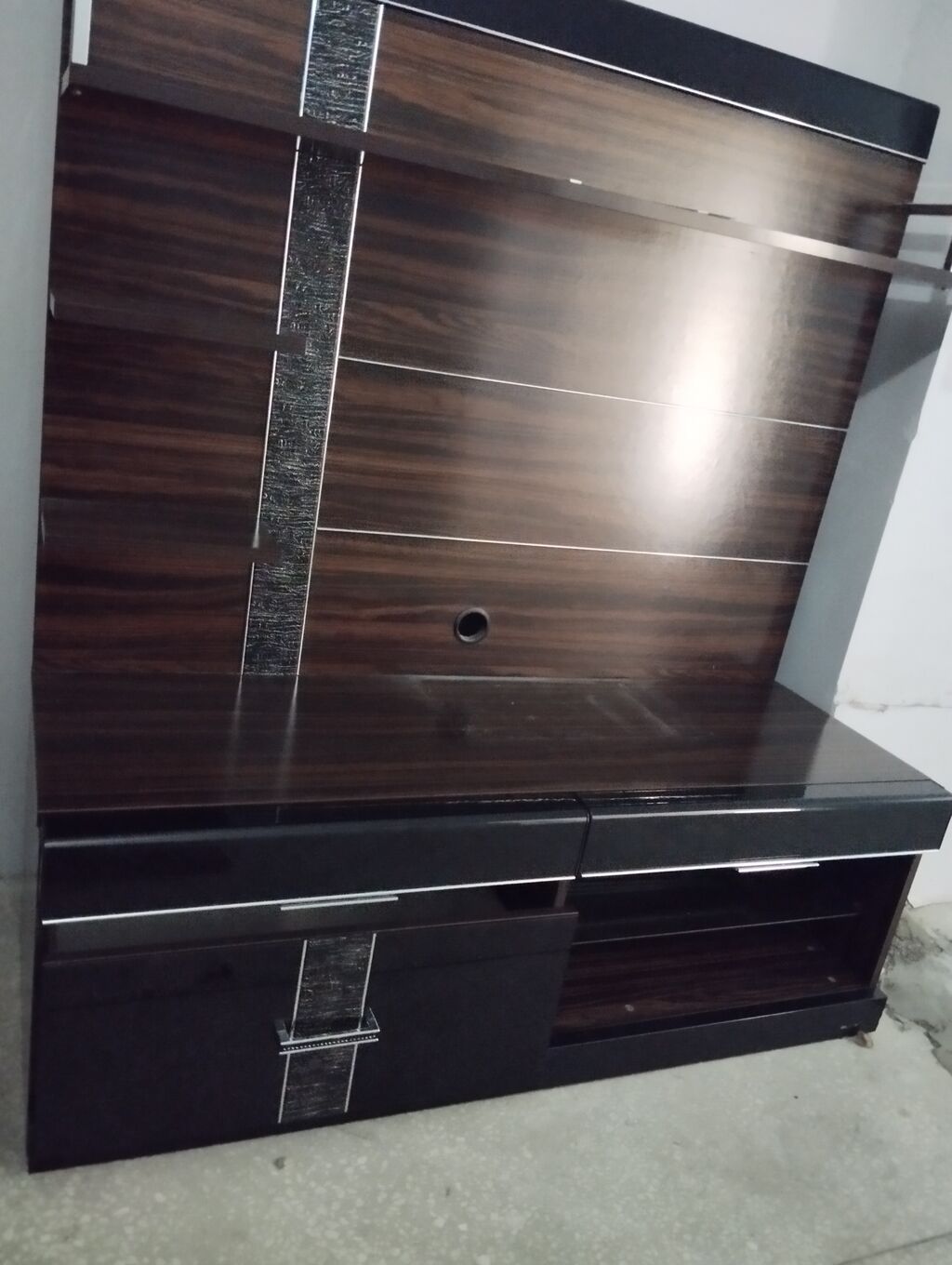 Mebel TV stendi və divar paneli - Material: parlaq səthə malik — Mebel, Xırdalan (3)