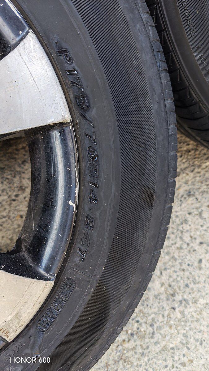 Hankook təkəri R14 — Ehtiyat hissələri və aksesuarlar, Bakı (4)