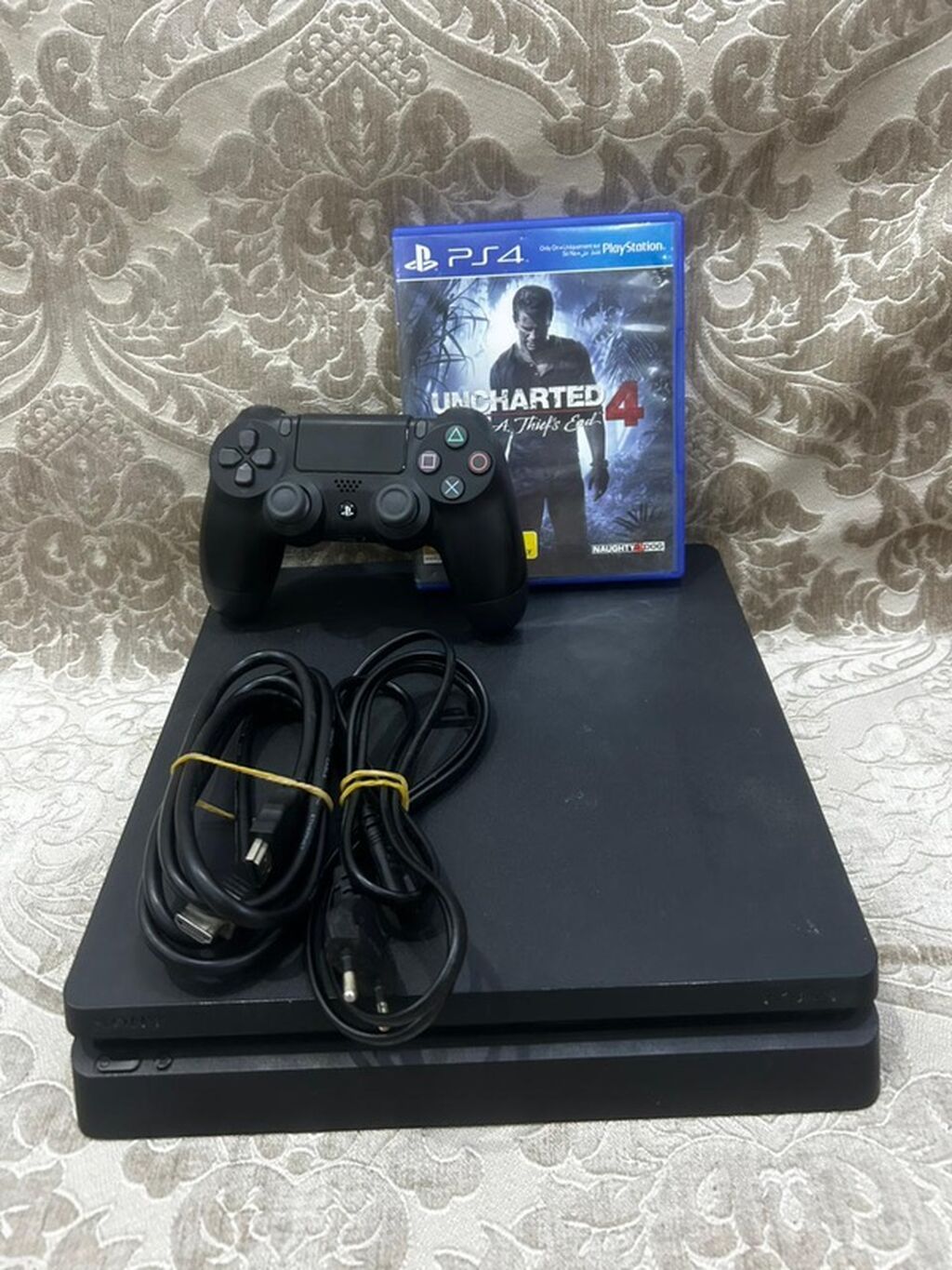PlayStation 4 Slim oyun konsolu paketi Komplekt: - PS4 Slim konsol — Elektronika, Masazır
