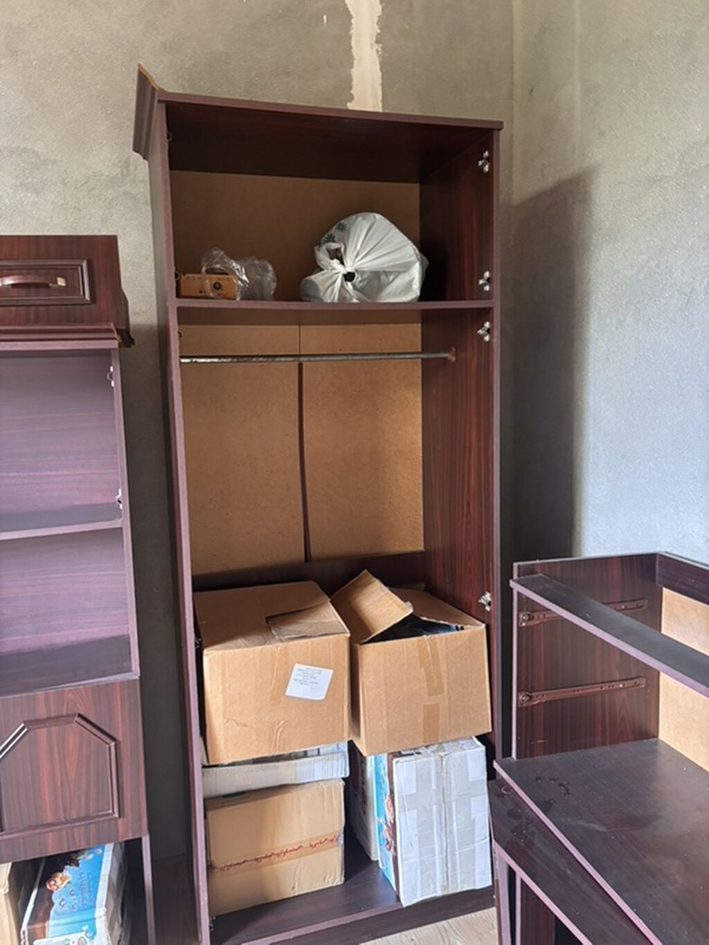 Qonaq otağı/dolu yataq dəsti üçün qəhvəyi ağac teksturalı mebel paketi — Mebel, Digah (2)