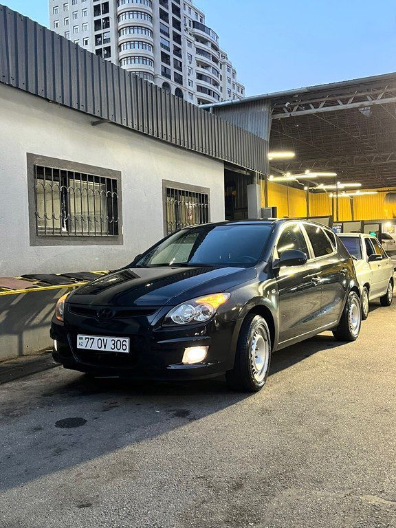 Hyundai i30, 1.4 L, 2009 il, 280 000 km — Avtomobillər, Bakı (12)