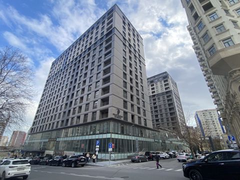 Satılır 3 otaqlı yeni tikili 145 m² — Bakı
