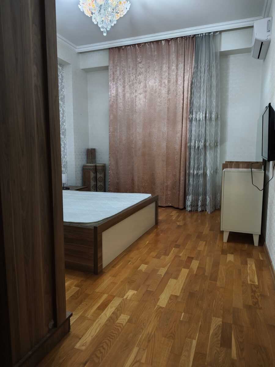 İcarəyə verilir 3 otaqlı yeni tikili 110 m² — Mənzil, Bakı (10)